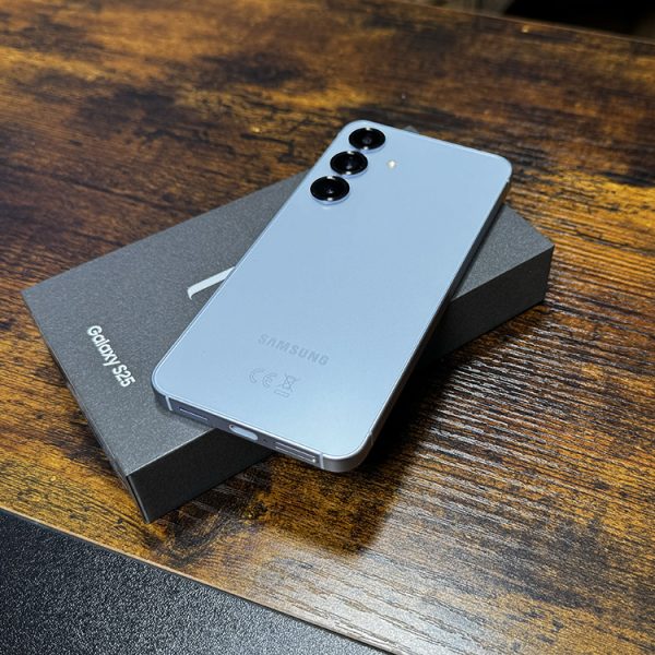 Le Galaxy S26 sera très proche du Galaxy S25, il y aura peu de nouveautés