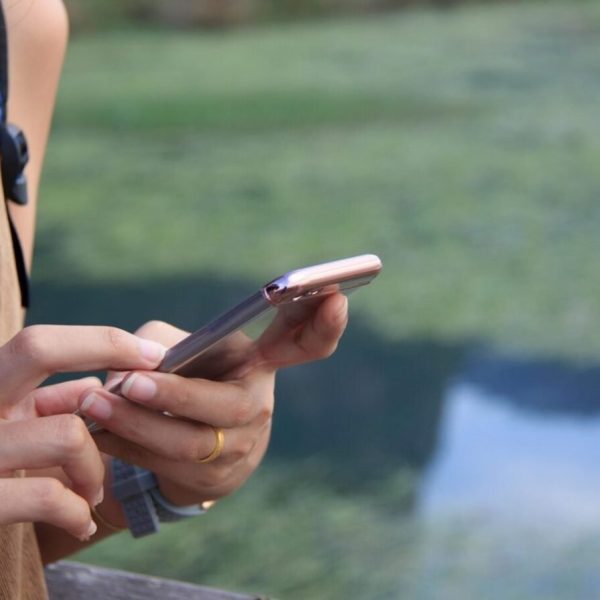 Bouygues Telecom sort l’arme fatale : son forfait mobile de novembre éclate la concurrence 💥