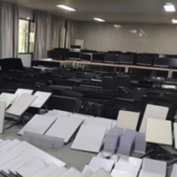 Un empire de l’arnaque a été démantelé en Birmanie, plus de 100 antennes Starlink saisies