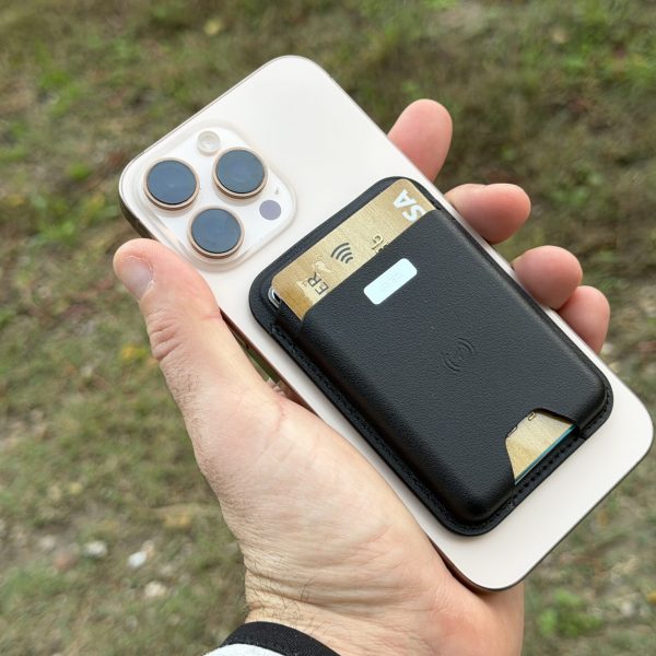Test de l’ESR Geo Wallet Boost : le porte-cartes MagSafe que vous ne perdrez pas