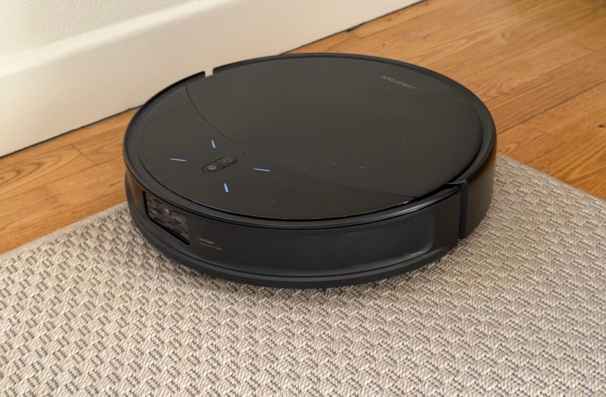 Test du Roborock Saros 10R : j’ai craqué pour l’aspirateur robot de l’espace…