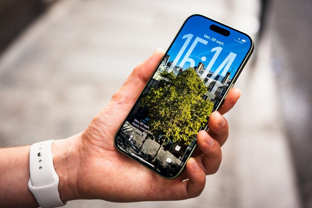 Avec iOS 26.1, Apple corrige plus de 50 failles sur l’iPhone et l’iPad