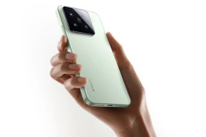 Le Xiaomi 15 met un KO aux iPhone 17, il se vend à -45% et fait vider tous les rayons 🥊