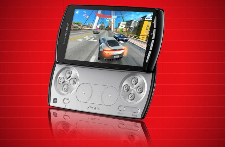 Le premier smartphone d’Ayaneo ressuscite l’esprit du Xperia Play, le smartphone culte de Sony