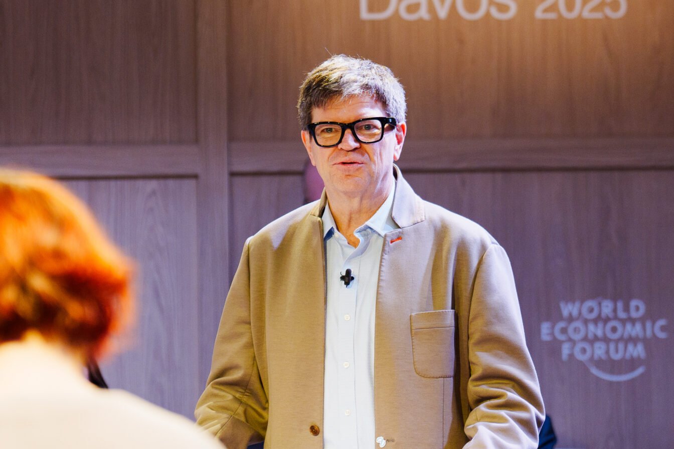 Tension chez Meta : Yann LeCun, pionnier de l’IA, serait sur le départ