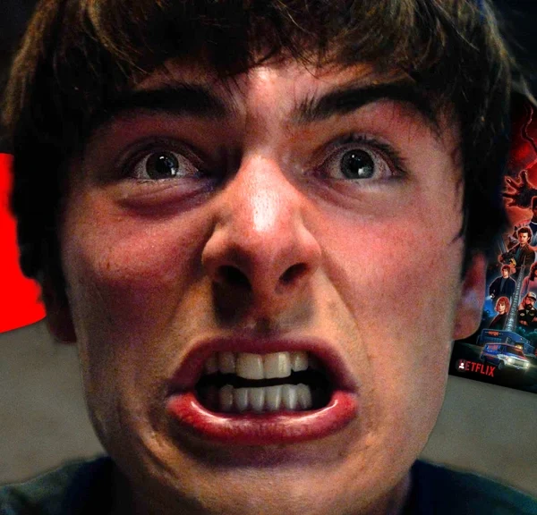 La Saison 5 de Stranger Things a carrément piqué la vidéo d'un YouTubeur pour cette séquence et ça fait beaucoup parler