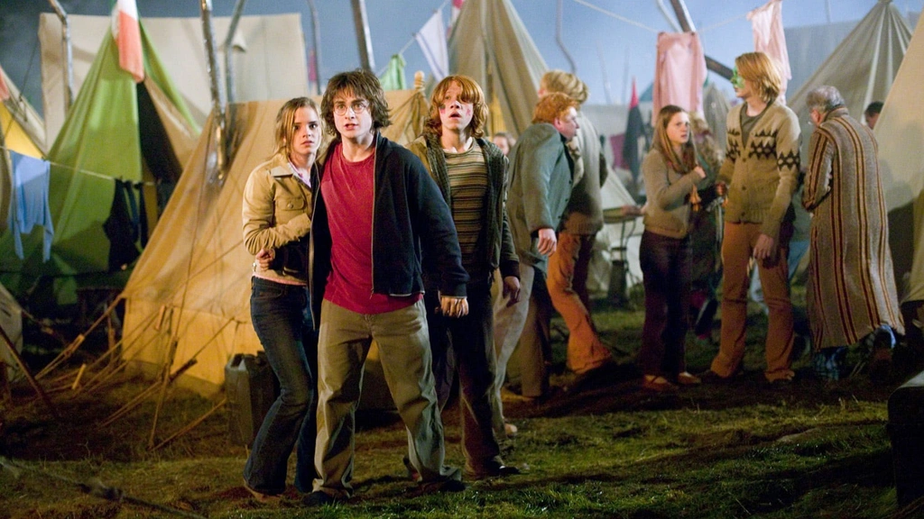 Si vous faites pause au bon moment pendant ce film Harry Potter, vous réaliserez que les costumiers ont fait une énorme erreur !