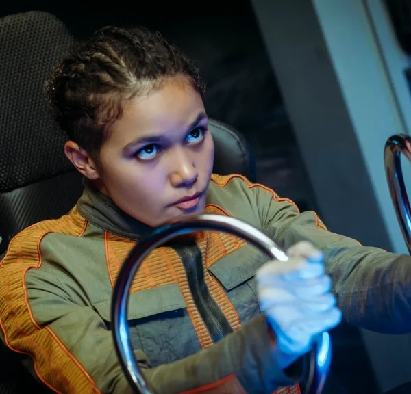 Sans préavis, Netflix a mis en ligne une série de SF qui met en vedette une star du Seigneur des Anneaux