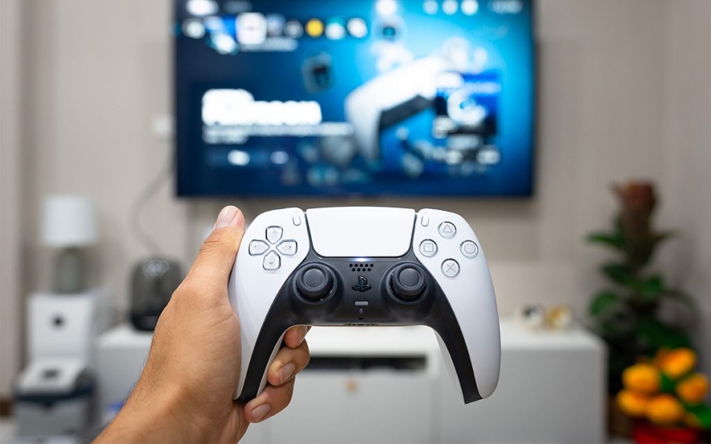 La PS6 et la prochaine Xbox pourraient sortir plus tard que prévu pour éviter qu’elles coûtent un rein