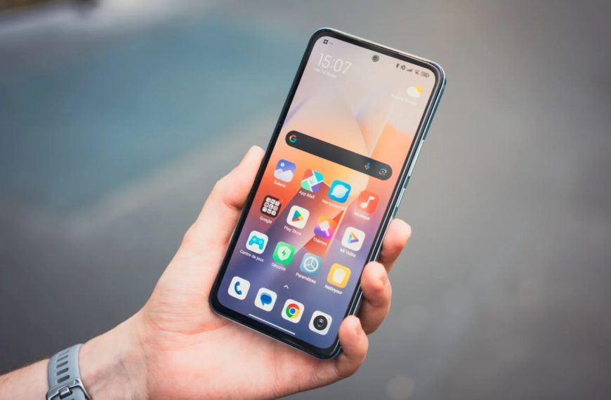 Redmi Note 14 4G : Xiaomi déploie HyperOS 3 (Android 16), voici comment l’obtenir