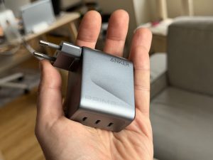 Anker Prime 160W : minuscule, écran tactile, écran…. c'est le chargeur GaN USB-C le plus dingue que j'ai eu l'occasion de tester