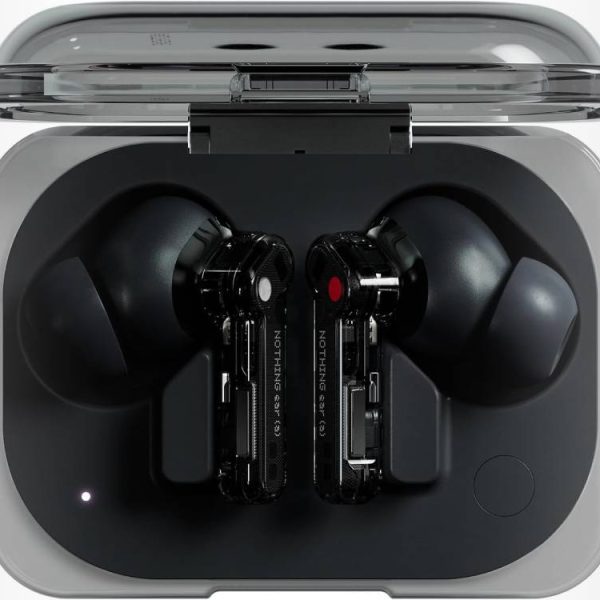 Nothing Ear (a) : avec 40% de réduction, les écouteurs avec réduction de bruit active sont à leur prix le plus bas, vite !