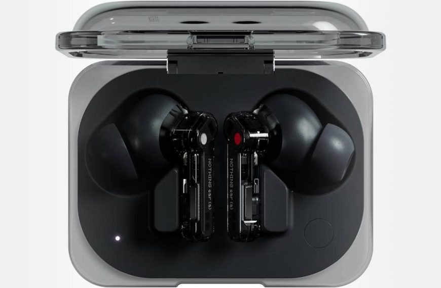 Nothing Ear (a) : avec 40% de réduction, les écouteurs avec réduction de bruit active sont à leur prix le plus bas, vite !