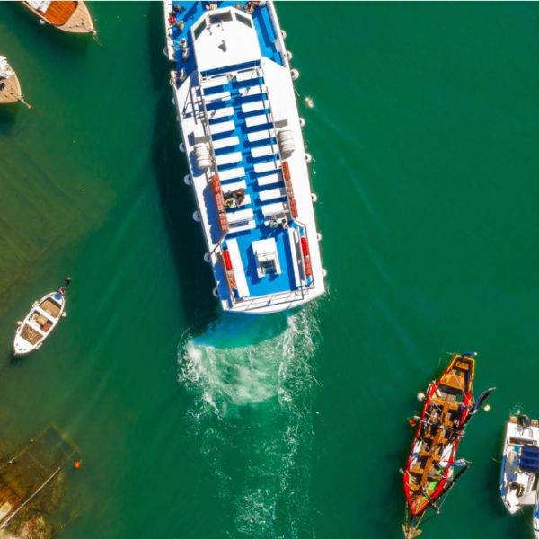 La police arrête deux espions soupçonnés d’avoir implanté un malware capable de contrôler un ferry à distance