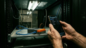 LeafKVM – Le petit boîtier qui vous donne le contrôle total sur n'importe quelle machine