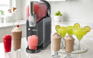 Ninja SLUSHi : vite, la machine à boissons glacées passe à moitié prix avec ce code juste avant les fêtes !