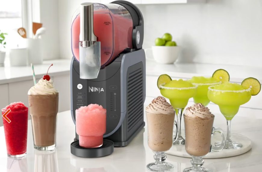 Ninja SLUSHi : vite, la machine à boissons glacées passe à moitié prix avec ce code juste avant les fêtes !