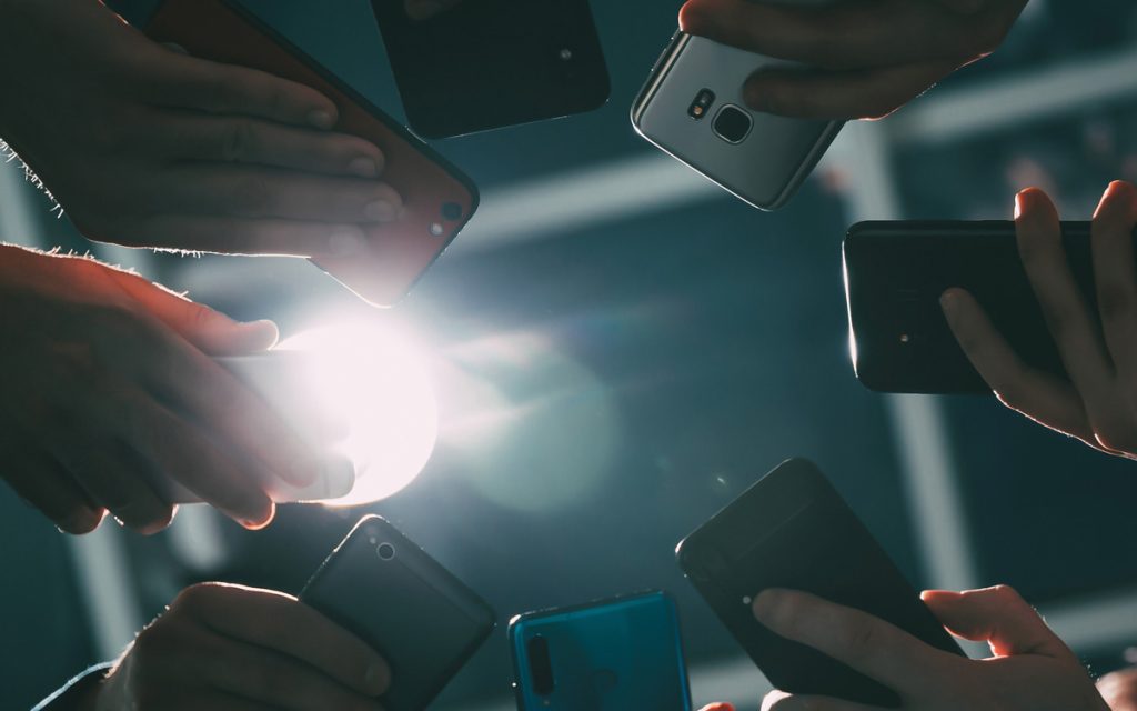 Bonne année ! Vos messages s’envoient tout seuls à minuit grâce à cette astuce toute simple