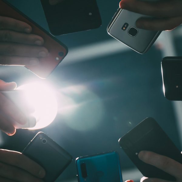 Bonne année ! Vos messages s’envoient tout seuls à minuit grâce à cette astuce toute simple