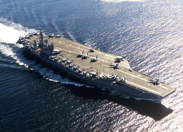 Des réacteurs nucléaires de navires militaires pour alimenter des datacenters