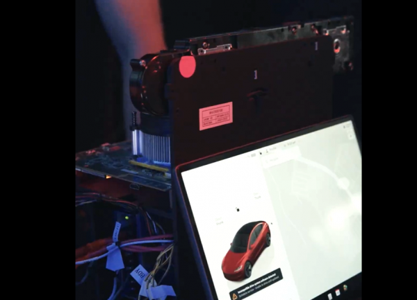 Telex : Une Tesla piratée avec une clé USB, Cegid accuse MyUnisoft, Vol de données à la fédération française de golf, Intel gèle ses investissements sur le noeud 14A