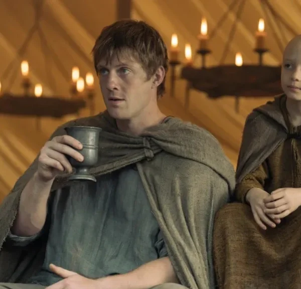 Game of Thrones : les fans sont aux anges, la nouvelle série reprend un détail essentiel des livres avec précision, ça change de House of the Dragon…