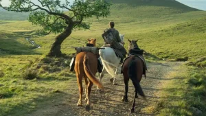 “Comme s’il sortait du livre” L’auteur de Game of Thrones est dithyrambique au sujet de cet acteur, il est parfait dans la nouvelle série HBO