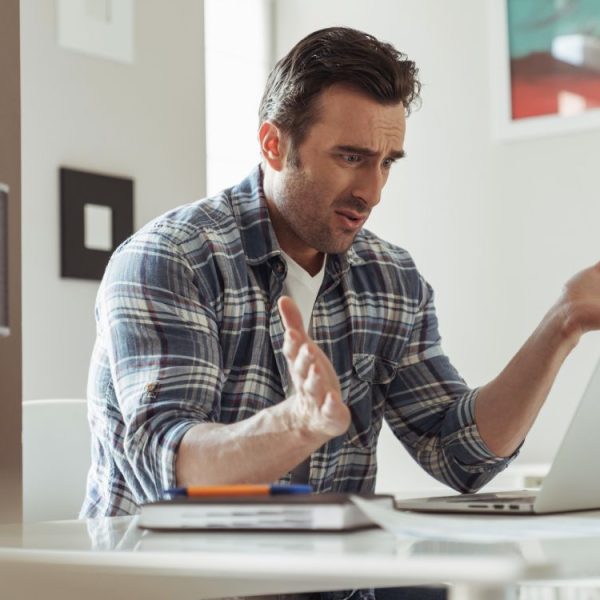 Windows 11 : votre PC ne s’éteint plus après la dernière mise à jour ? Voici la solution en attendant un correctif