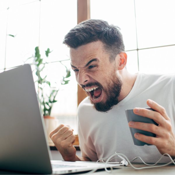 Série noire pour la dernière mise à jour de Windows 11, encore un bug qui bloque la veille sur les PC