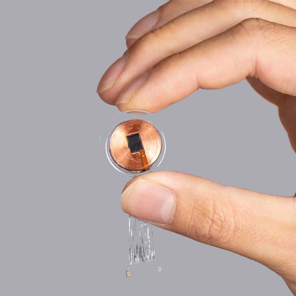 Neuralink va bientôt être implanté dans les cerveaux à grande échelle, Elon Musk vient de l’annoncer