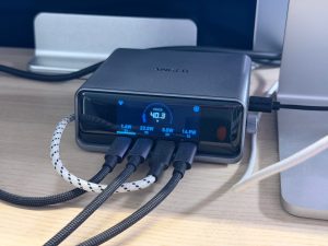 Anker Prime 250W : le chargeur qui transforme votre bureau en centre de contrôle de la NASA