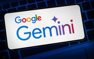 Il fallait s’y attendre : la publicité et les boutons d’achat arrivent dans la recherche IA Google et Gemini