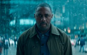 Apple TV : la saison 2 de Hijack vient de sortir et vous avez une semaine d’essai gratuit pour en profiter !