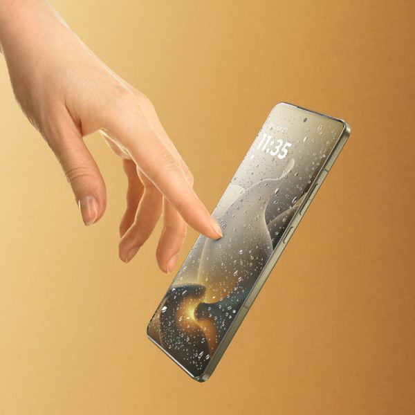 Motorola revient sur le haut de gamme avec son nouveau smartphone qui s’appelle Signature