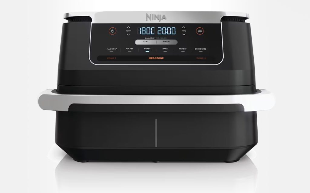 Le airfryer Ninja Foodi FLEX 6-en-1 est à moitié prix pour la fin des soldes, vite !