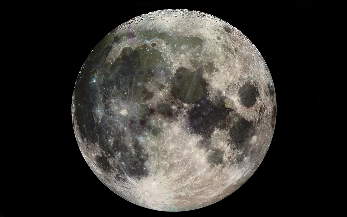 Cette lune est si énorme qu’elle perturbe l’orbite d’une planète entière