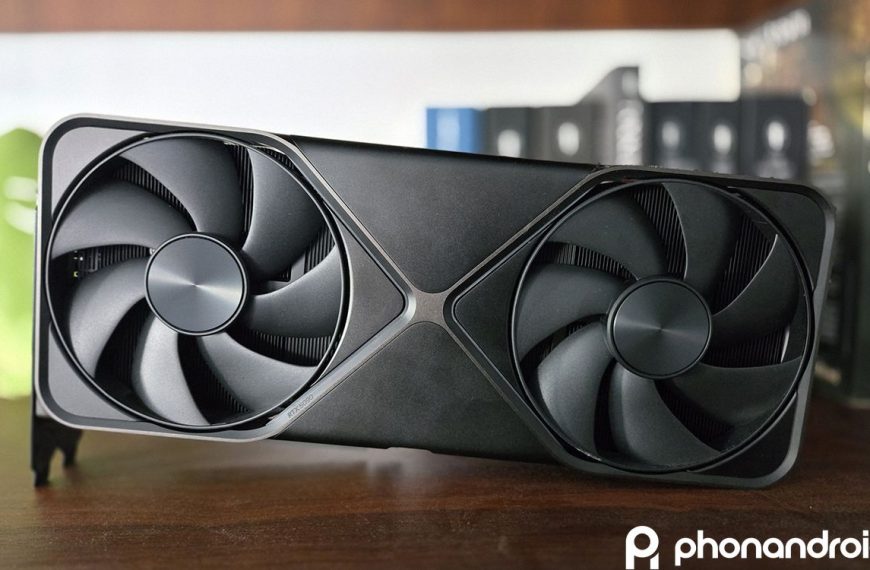 Ils pensent acheter une RTX 5090 pour 850€ mais se retrouvent avec une banane à la place