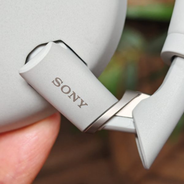 Vos casques et écouteurs Bluetooth peuvent servir à vous espionner : une faille de sécurité critique mise au jour