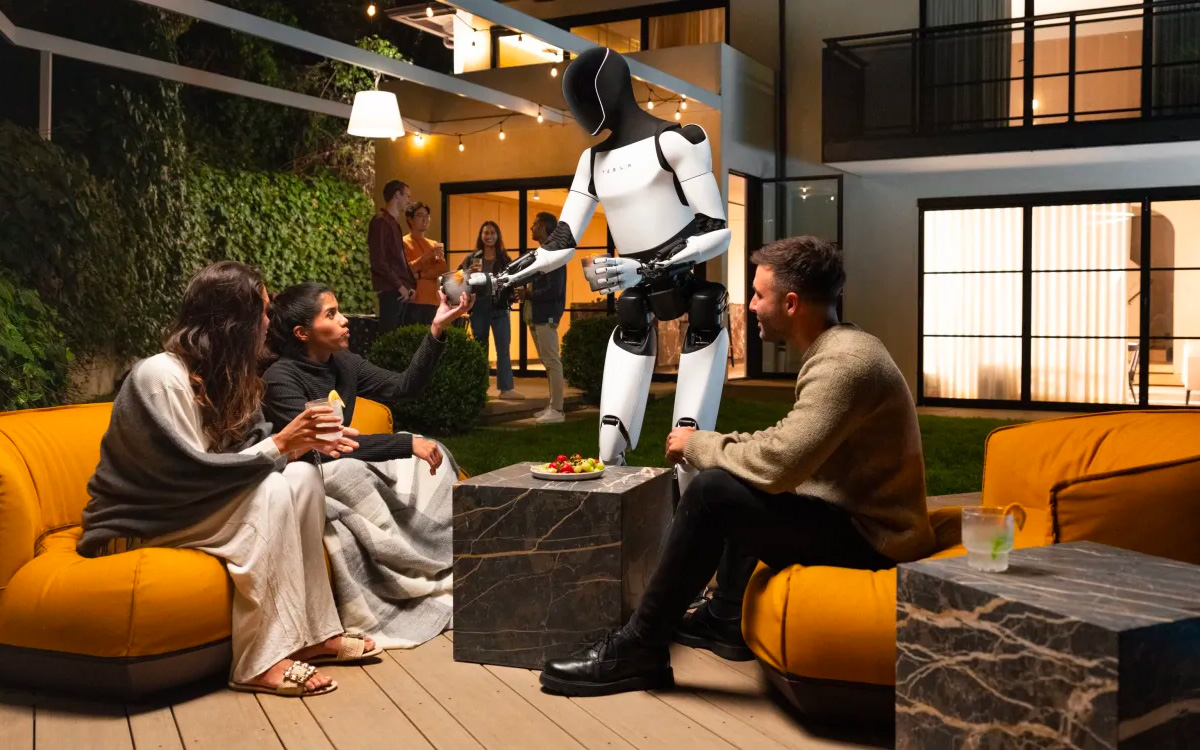 Elon Musk prévient : vos robots Tesla ne sont pas près d’arriver