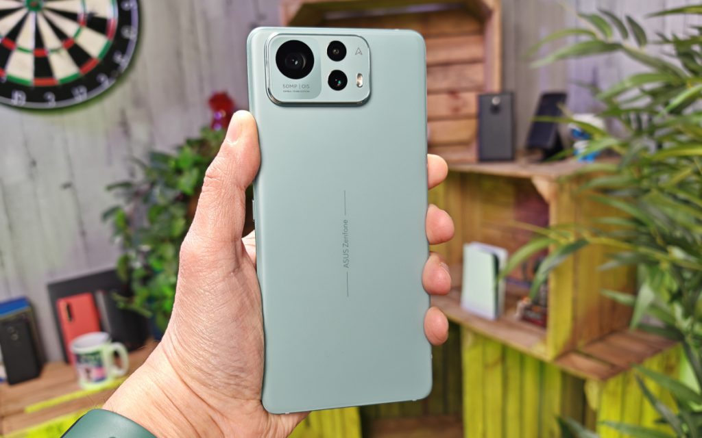 Asus aurait annulé la sortie de ses nouveaux Zenfone et ROG Phone pour 2026, la concurrence est trop rude