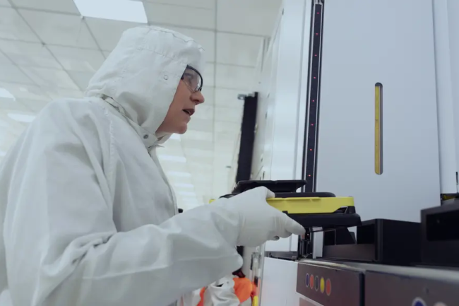 Telex : L'UE lance sa ligne pilote NanoIC, Claude créé un compileur C pour 20 000 $, Plus d'outils Google pour préserver la vie privée