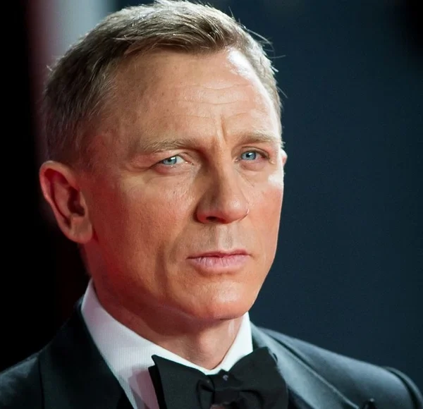 “Je suis partie” Cette actrice a quitté 1 semaine le tournage d’un film James Bond pour jouer dans une adaptation de jeu vidéo : c'est rare à Hollywood