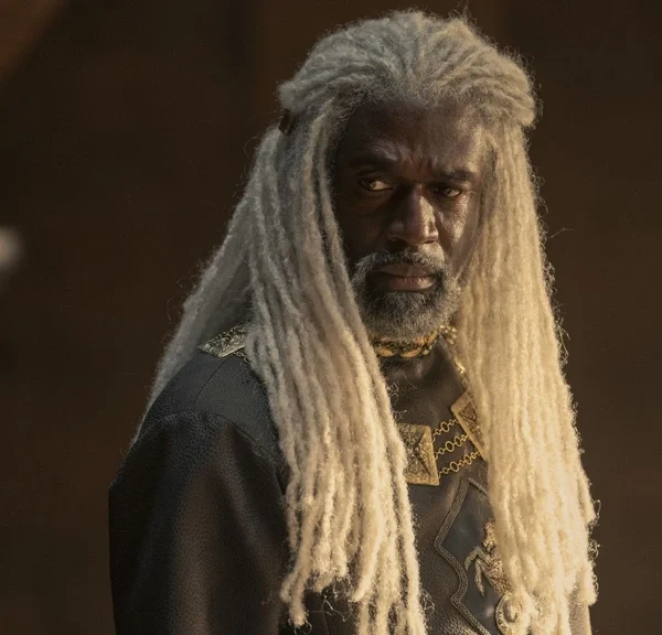 Game of Thrones : ce nouveau spin-off va faire exulter les fans de la saga : il aurait été confié à l’une des légendes de… Star Wars