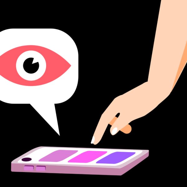 Ils envoyaient des SMS frauduleux en circulant dans les rues de Paris : 8 personnes font face à la justice