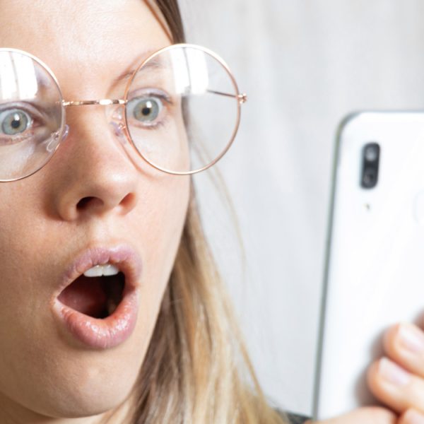 Google envoie une notification raciste à de nombreux utilisateurs, oups