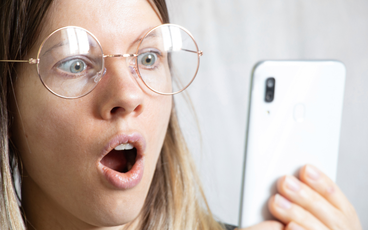 Google envoie une notification raciste à de nombreux utilisateurs, oups