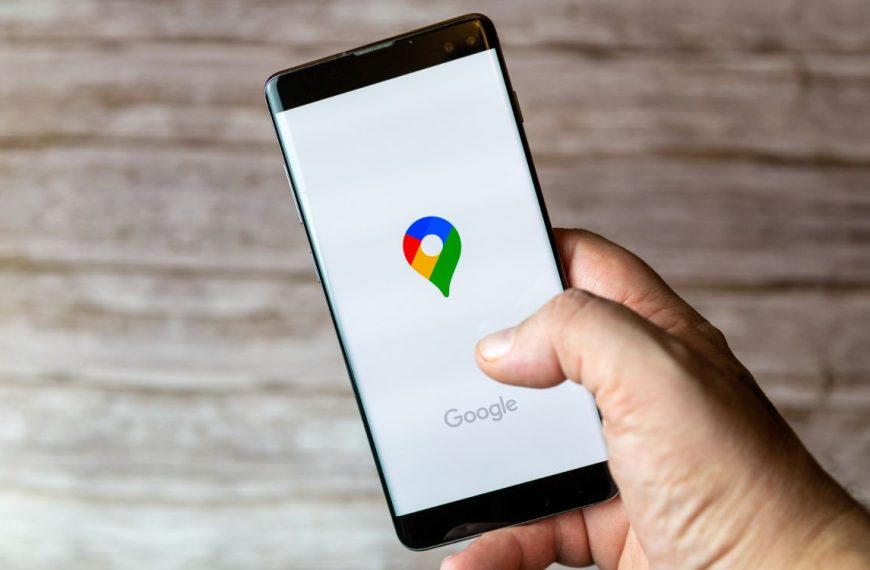 Google Maps : en manque d’aventures ? Cette option dopée à l’IA se charge de vous proposer des idées