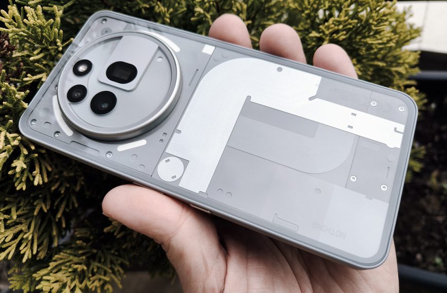 On sait quels processeurs équiperont les Nothing Phone (4a), la marque confirme