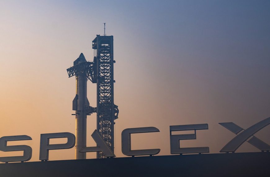La ville privée de SpaceX construit son propre tribunal, Elon Musk bientôt juge ?
