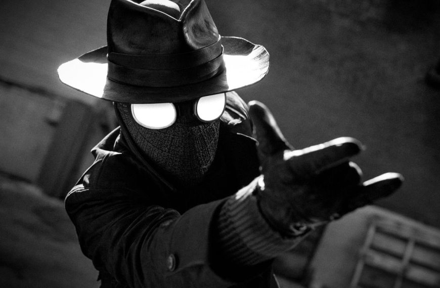Spider-Noir : Prime Video diffuse une première bande-annonce pour la série, qui s’annonce aussi loufoque que géniale